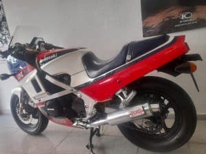 Kawasaki GPz 600 R