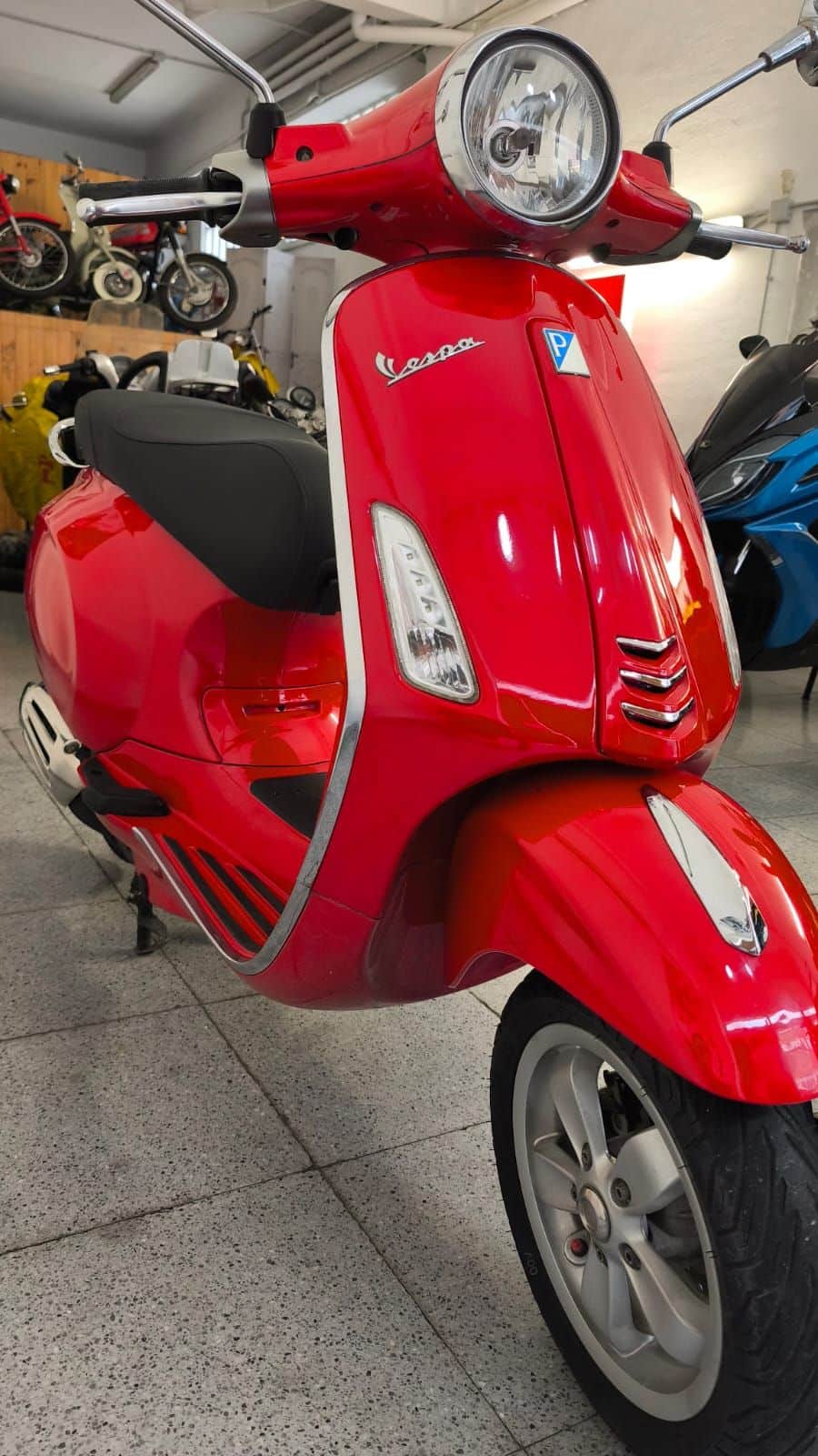 Piaggio Vespa 125 Primavera