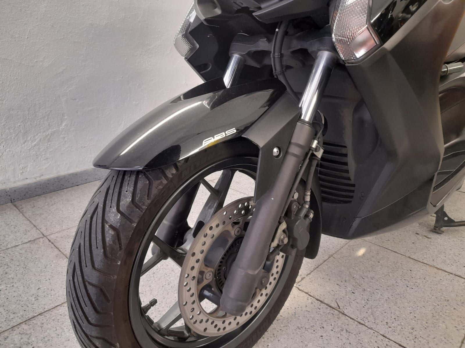 Yamaha X-Max 250 ABS (2011 – 13)