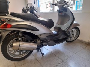 Piaggio Beverly 200