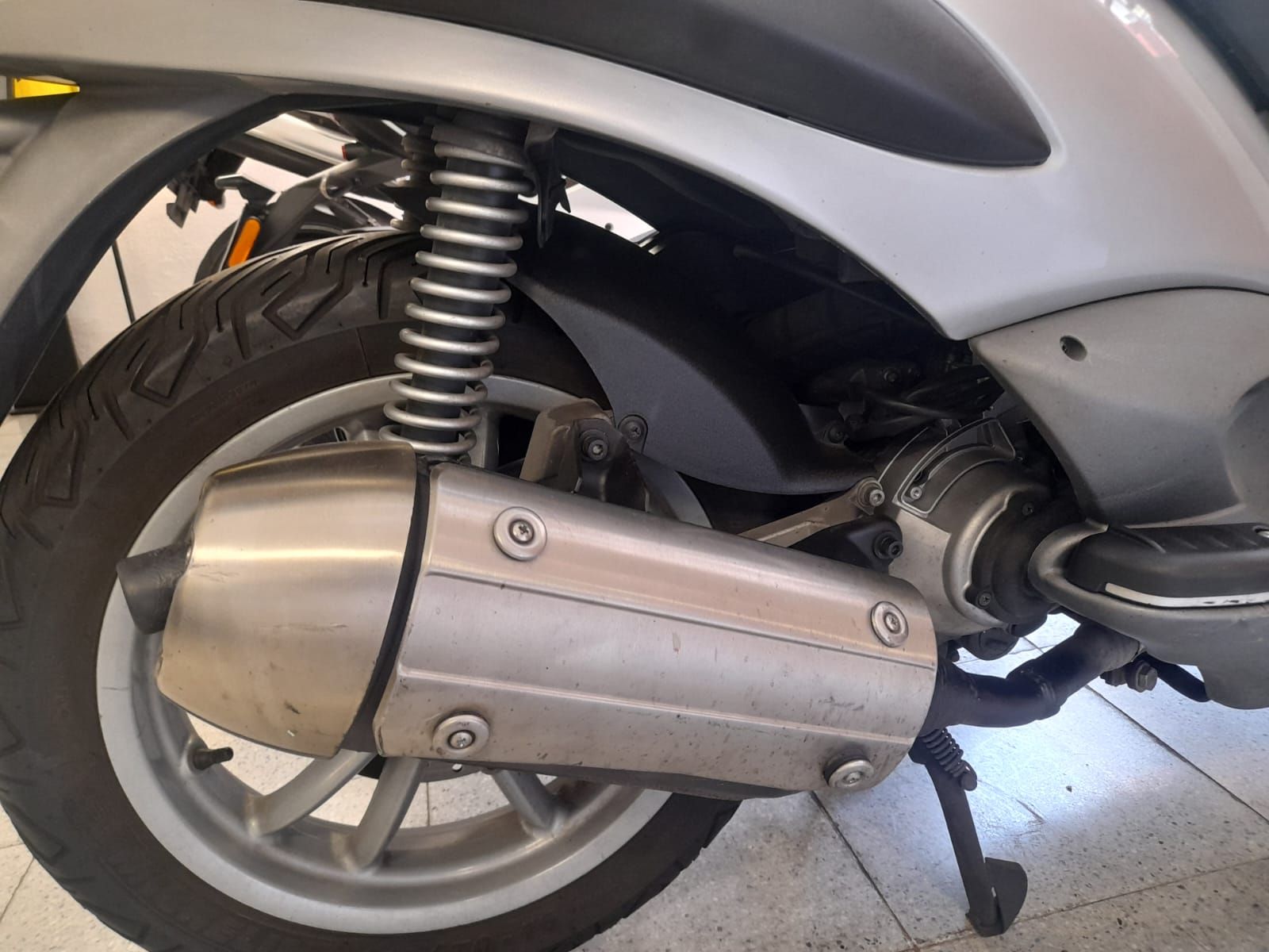 Piaggio Beverly 200